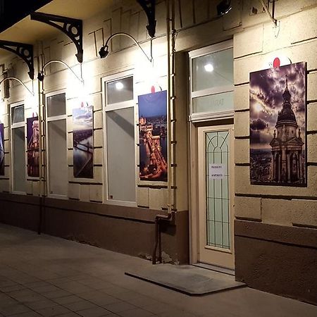 Premier Inn Apartments Budapest Esterno foto